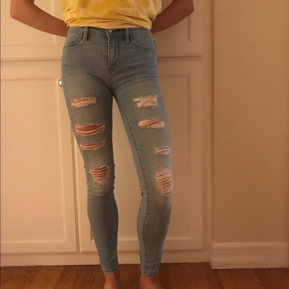 Ripped jeans